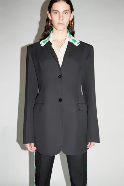 Look 13